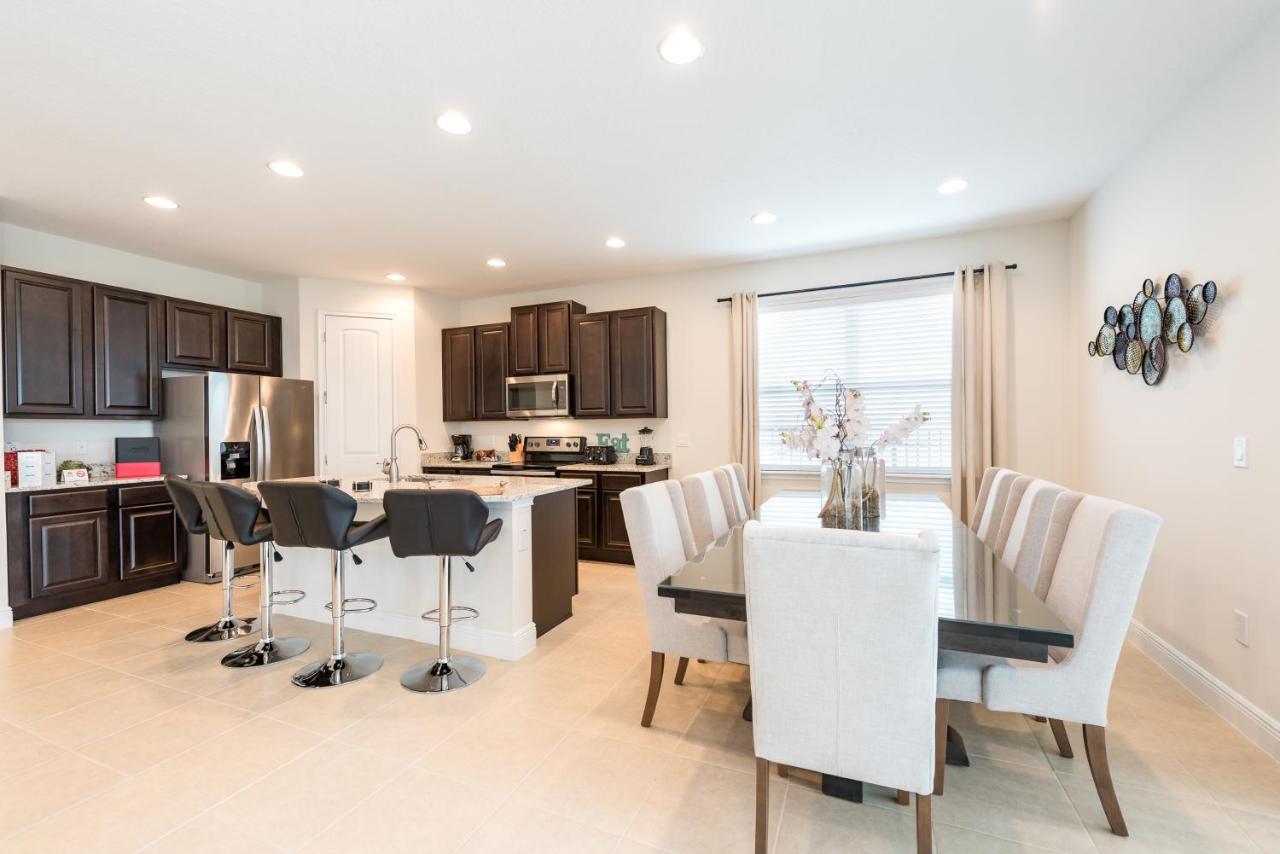 Cozy Home By Rentyl Near Disney With Private Pool & Resort Amenities - 7416M 올랜도 외부 사진