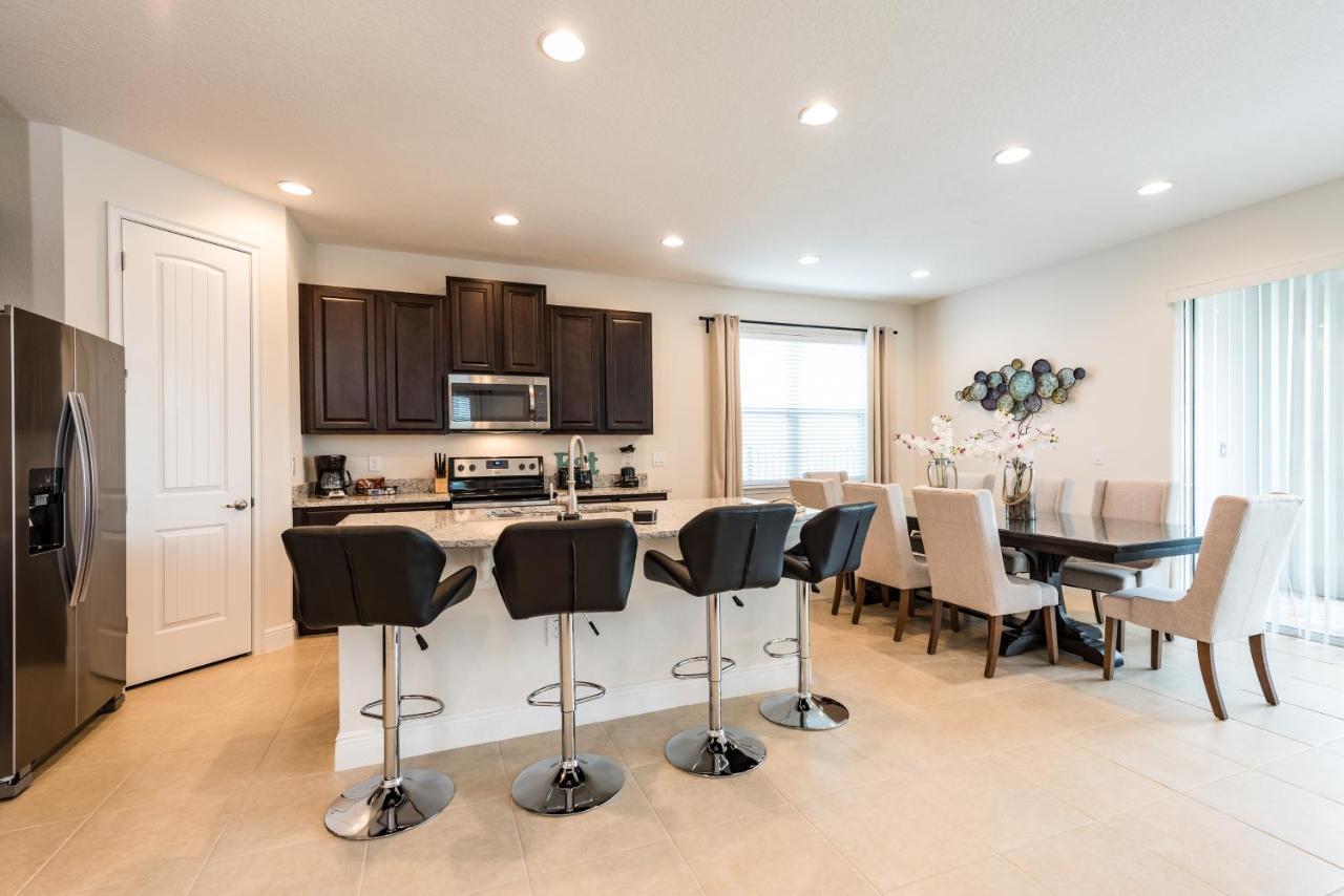 Cozy Home By Rentyl Near Disney With Private Pool & Resort Amenities - 7416M 올랜도 외부 사진